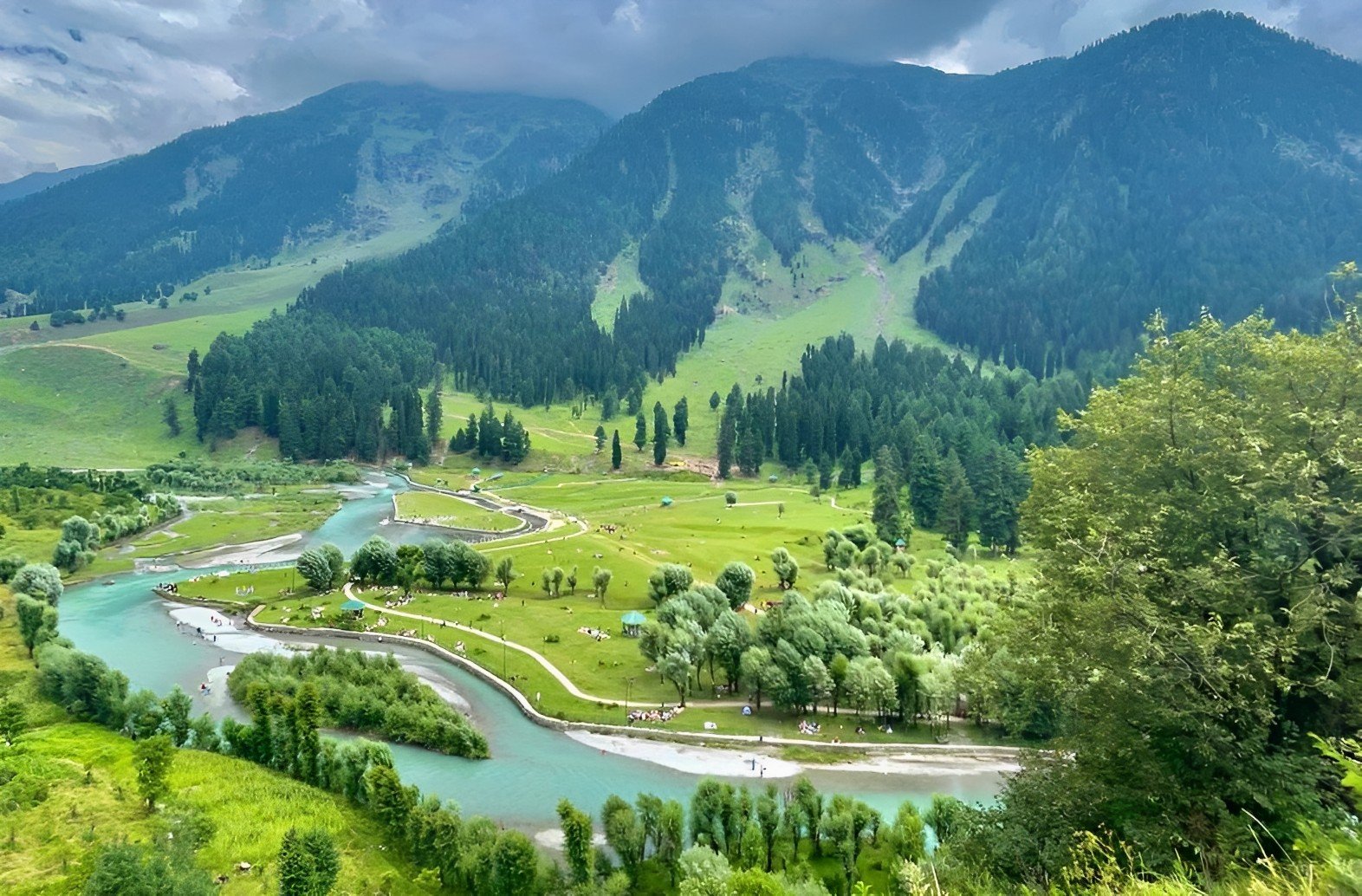 BETAAB VALLEY